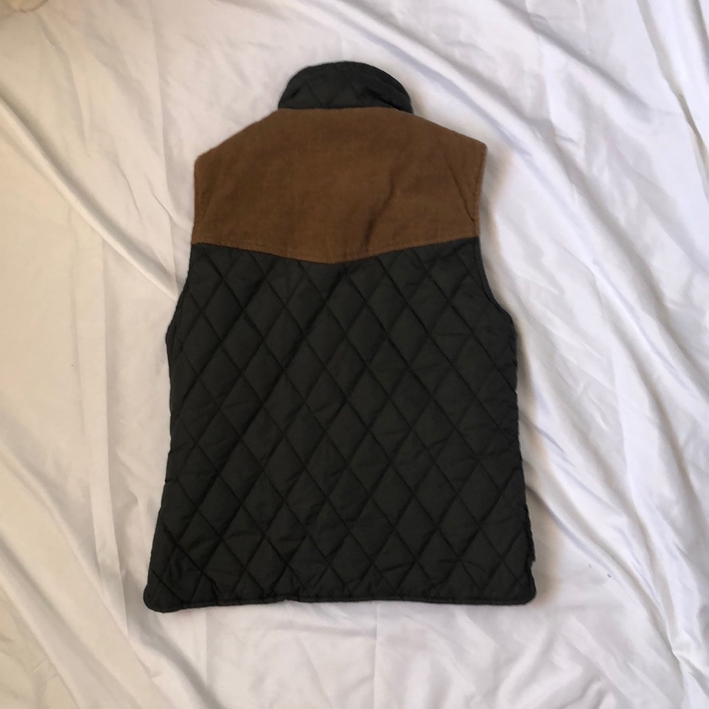 Vest - Picture 4 of 4